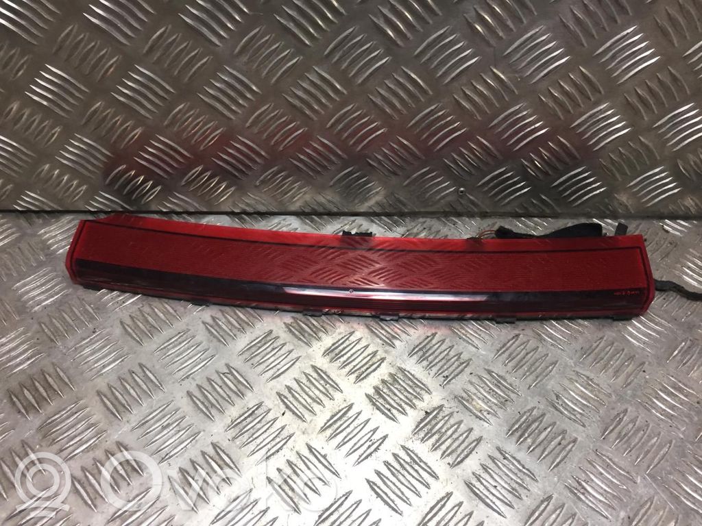 Audi A1 Third/center stoplight 