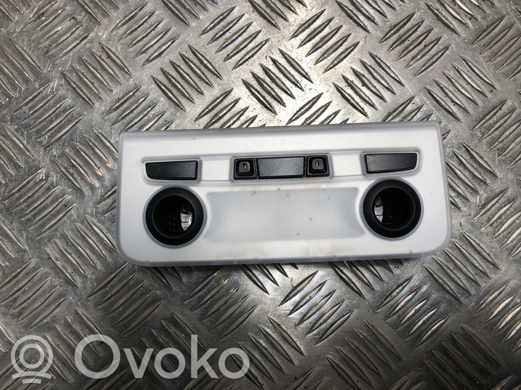 BMW X1 E84 Другой фонарь салона 