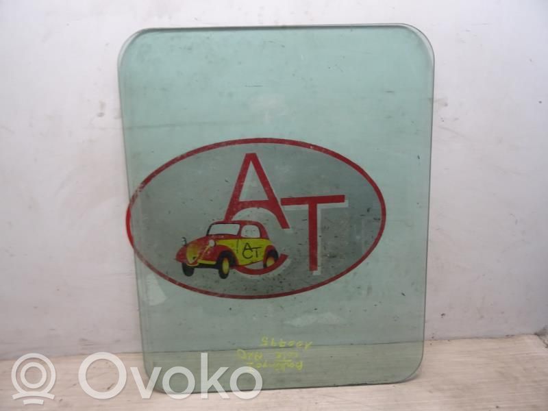 Rear side window