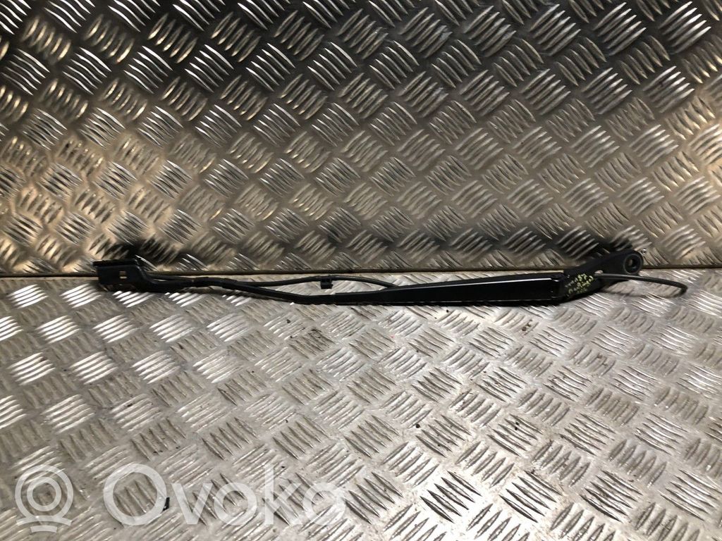 Citroen Berlingo Front wiper blade arm 