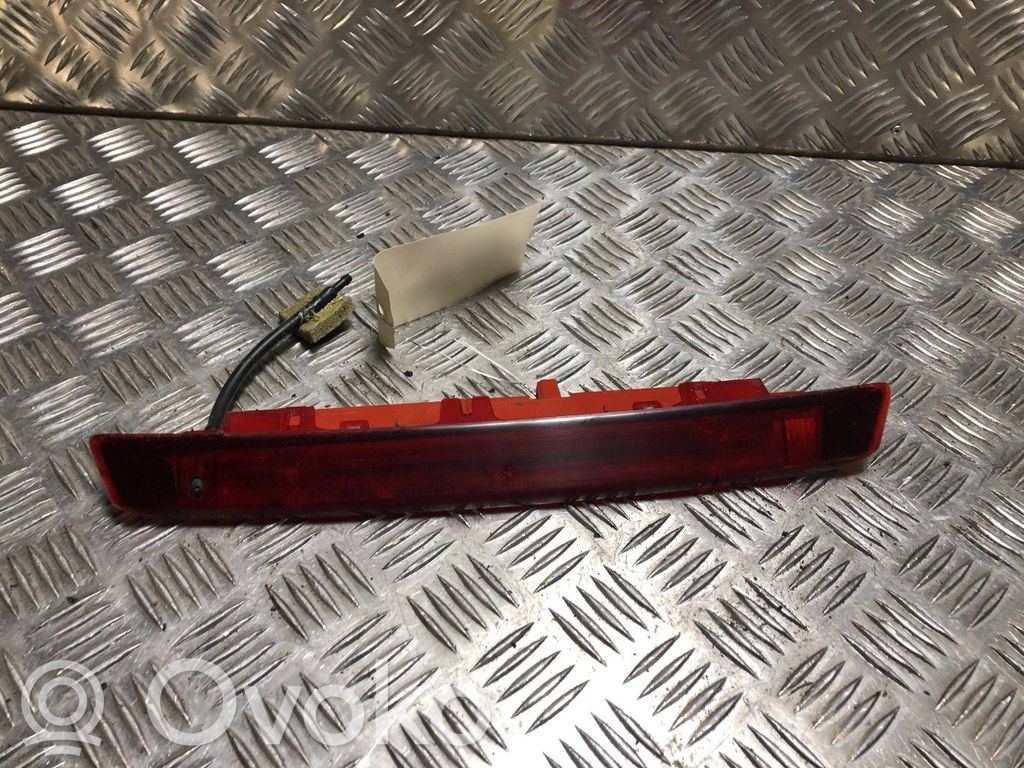 Ford B-MAX Third/center stoplight 
