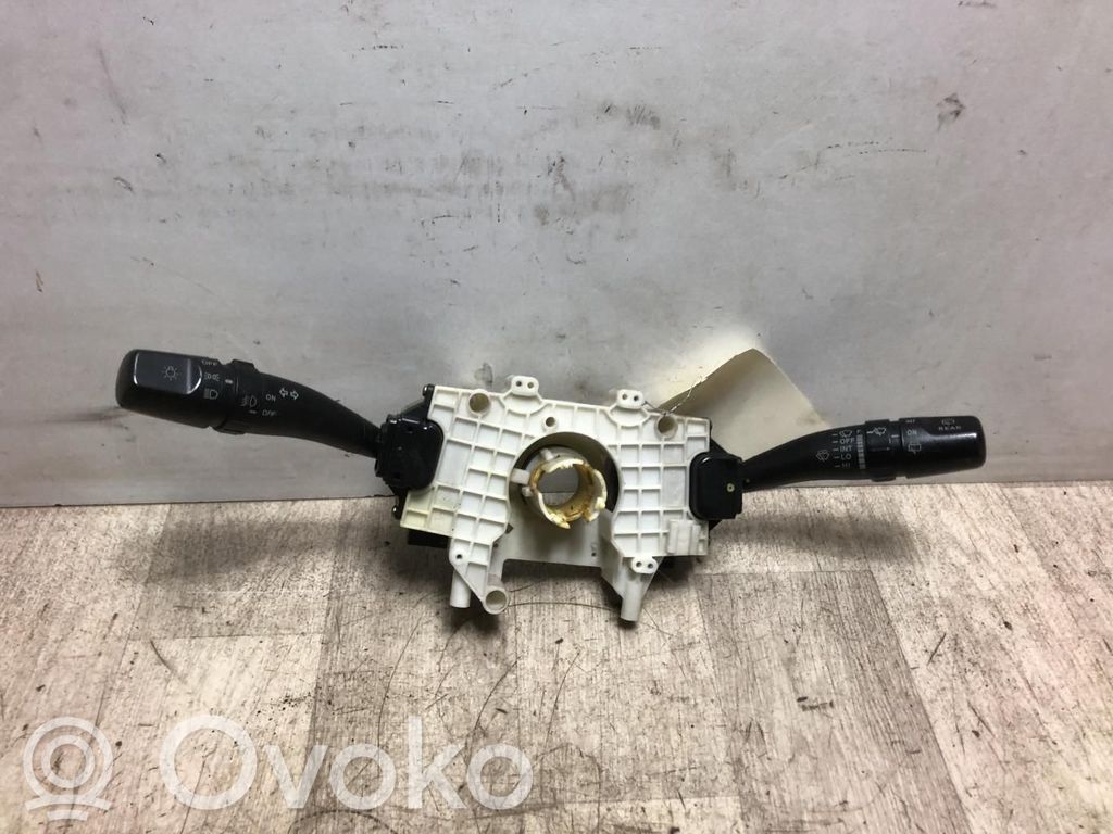 KIA Sorento Boutons / interrupteurs volant 