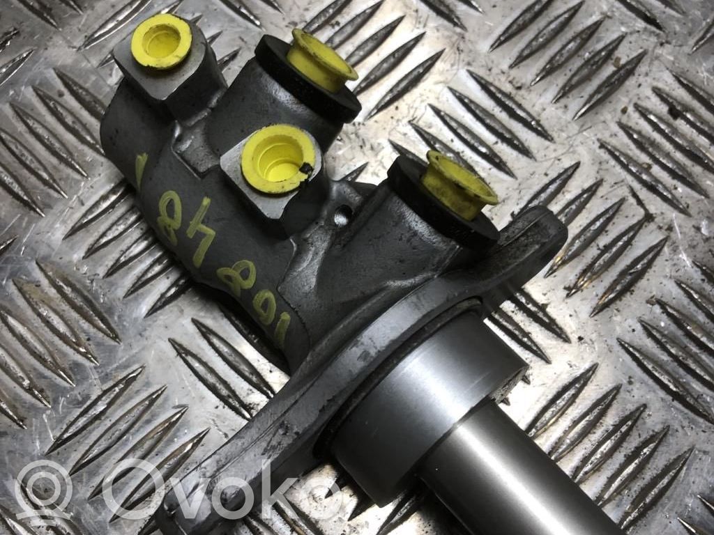 Pääjarrusylinteri   4601V8,4601V8