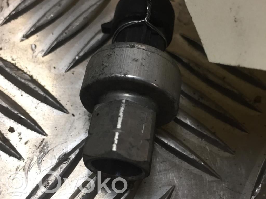 Sensor   7701205751,7701205751