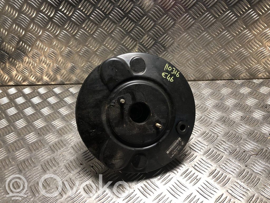 BMW 3 E46 Brake booster 