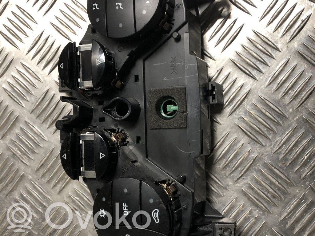 Fiat 500 Climate control unit 