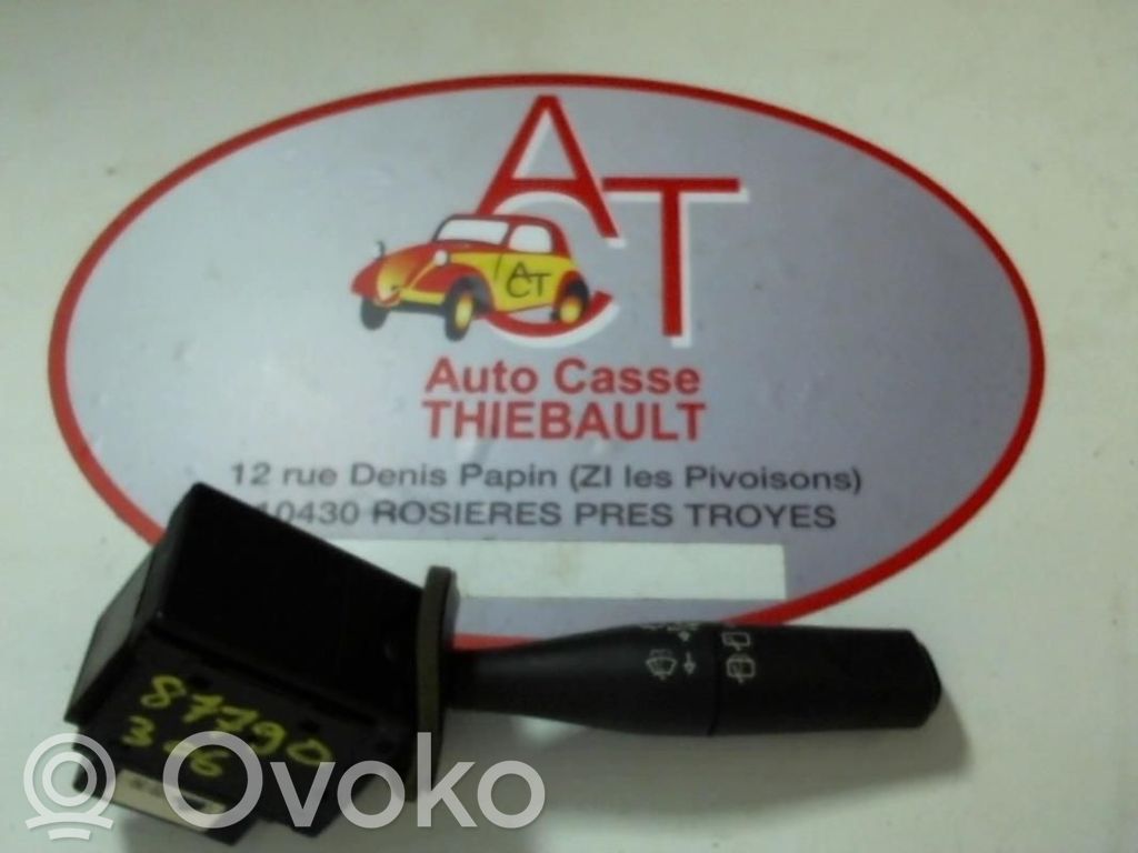 Peugeot 306 Boutons / interrupteurs volant