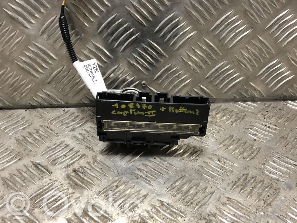 Renault Captur II Fuse box set 