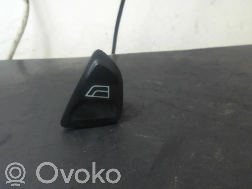 Electric window control switch   1571470,1571470