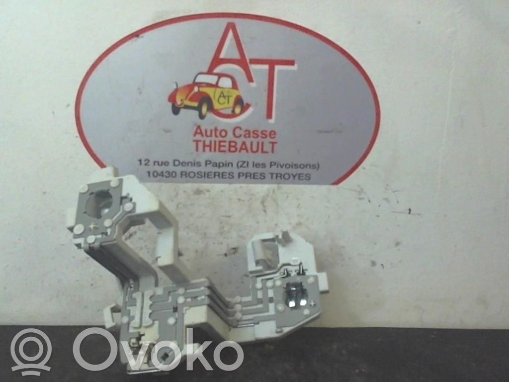 Ford Fiesta Lampă număr 