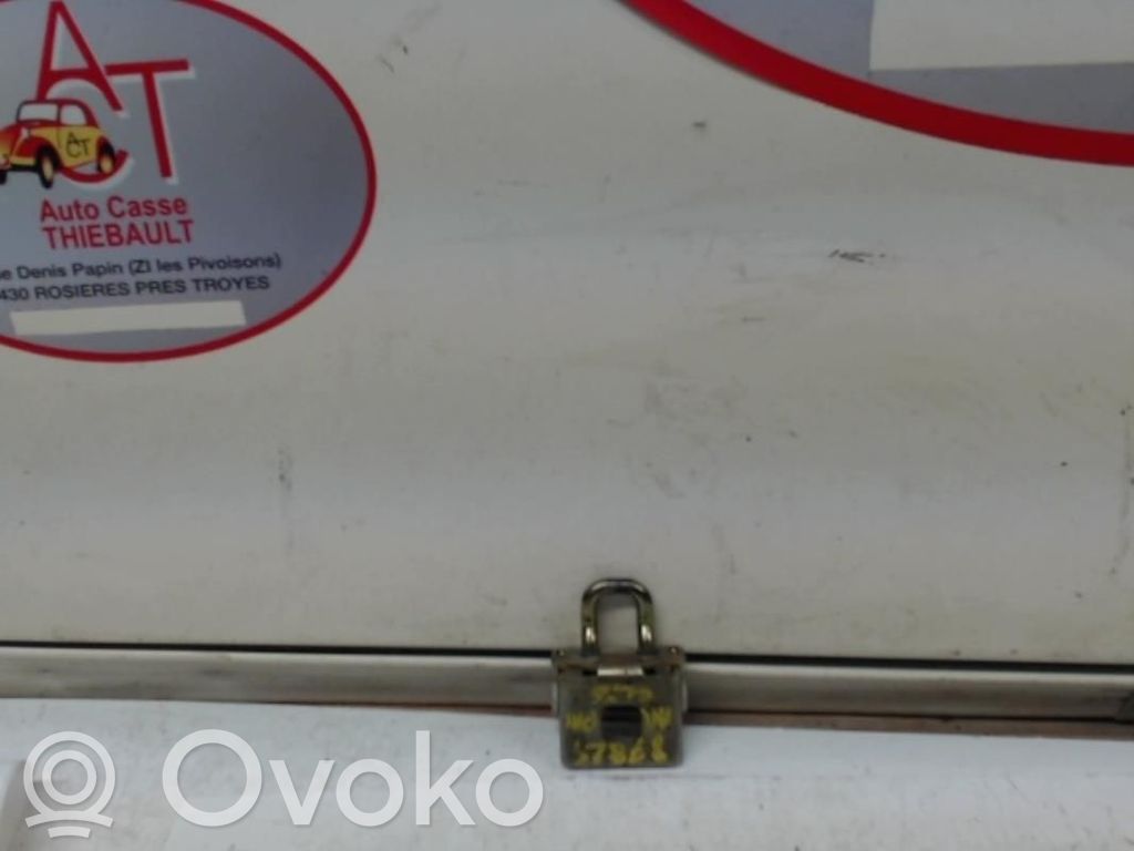 Renault Clio I Tailgate/trunk/boot lock/catch/latch 