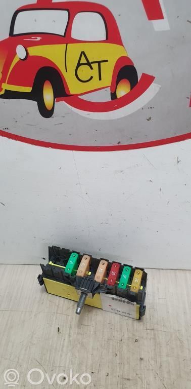 Peugeot 5008 Fuse box set 