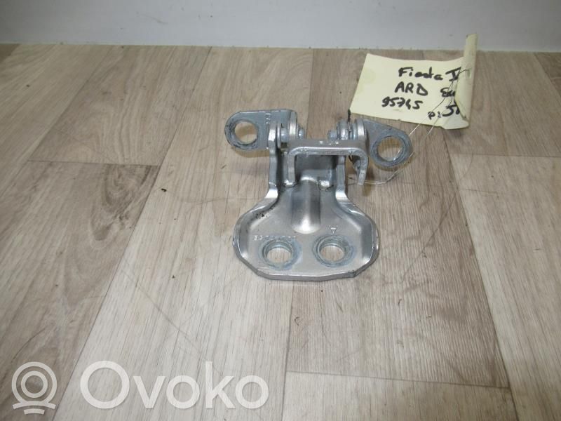 Ford Fiesta Front door hinge set 