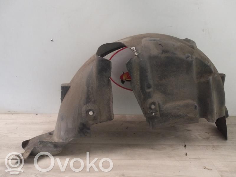 Renault Clio III Rivestimento paraspruzzi parafango posteriore 
