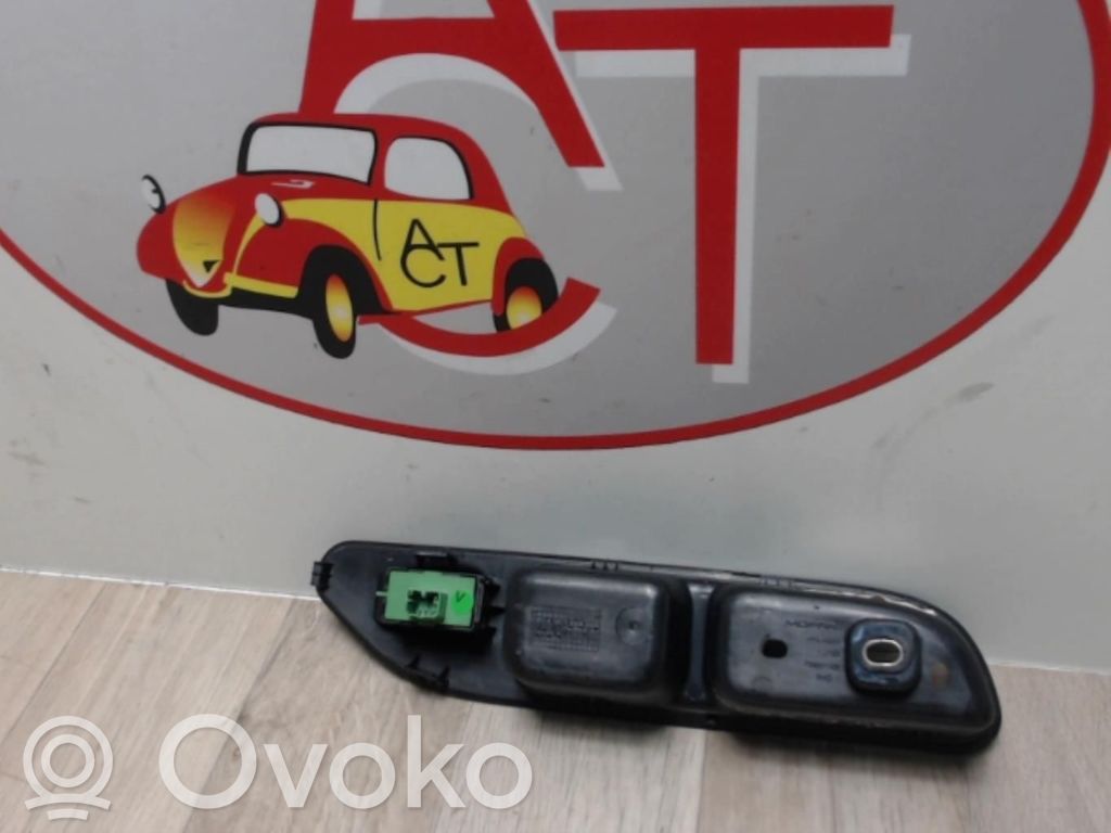 Fiat Tipo Interruttore di controllo dell’alzacristalli elettrico 