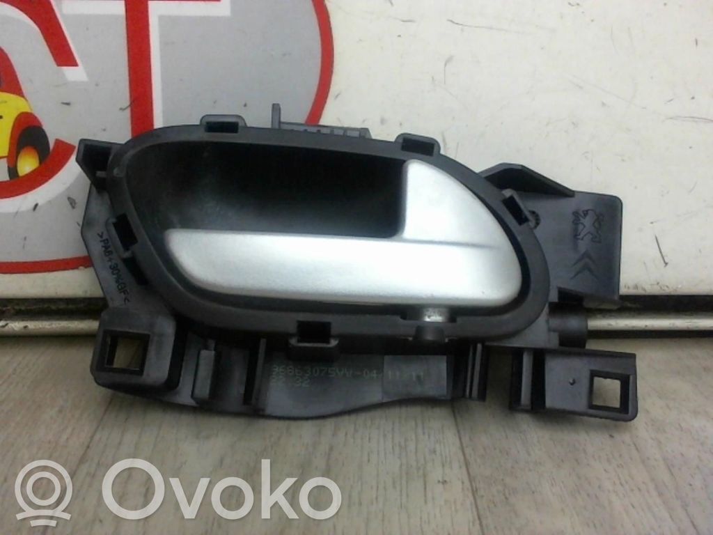 Manecilla interna puerta delantera   9144F8,9144F8