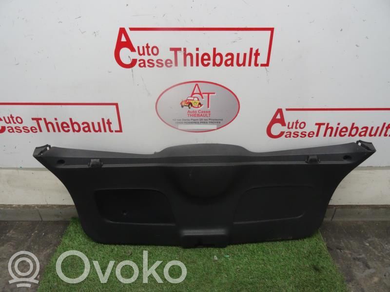 Renault Clio III Takaluukun alaosan verhoilusarja 