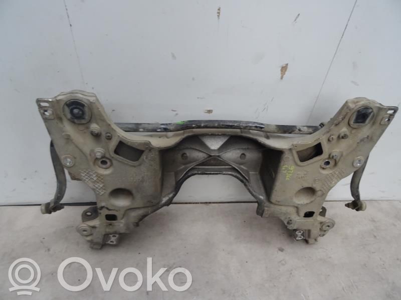 Peugeot 407 Front subframe 