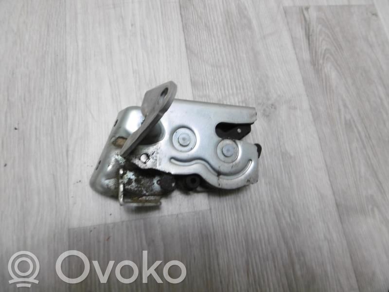 Nissan Cherry N10 Rear door lock 