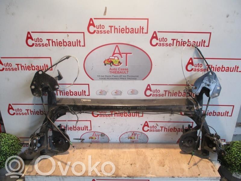 Renault Kangoo III Grinda punții spate 