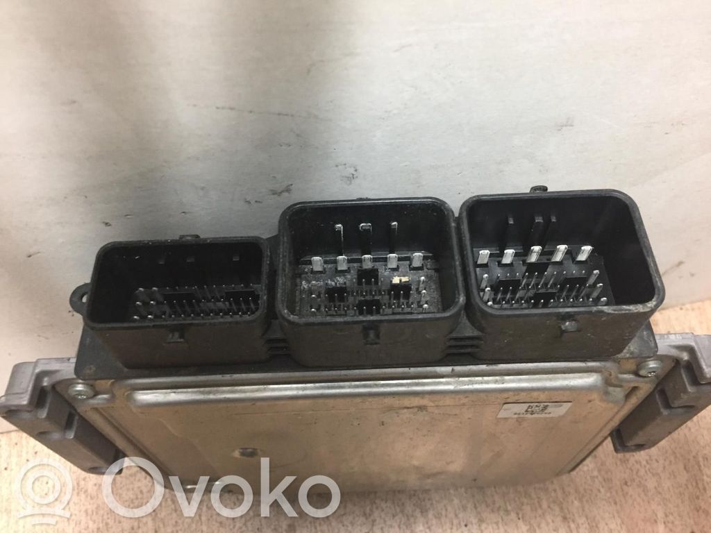 Citroen DS3 Engine control unit/module 