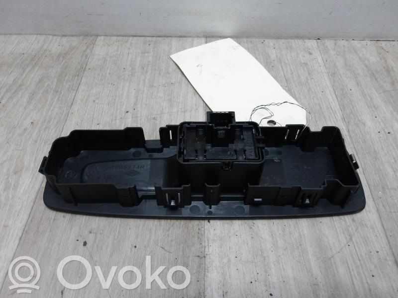 Renault Scenic IV - Grand scenic IV Interrupteur commade lève-vitre 