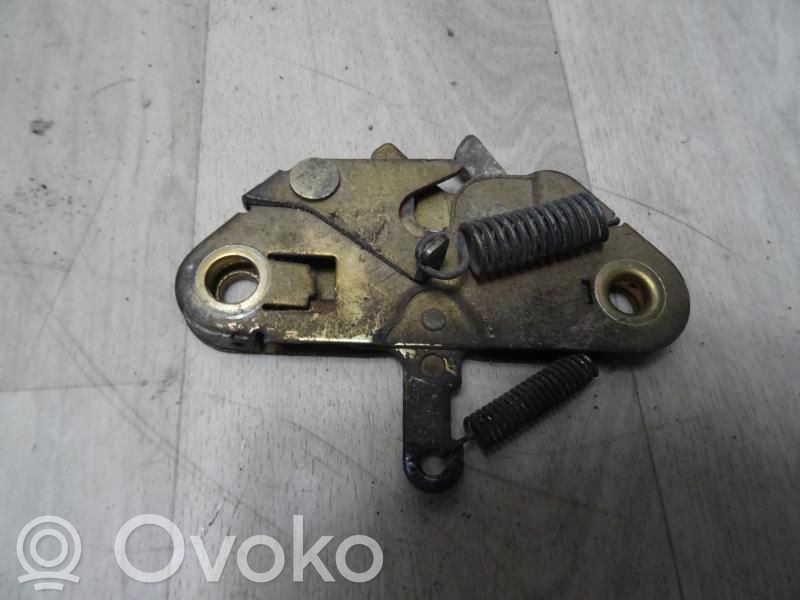 Citroen C15 Serrure de capot 