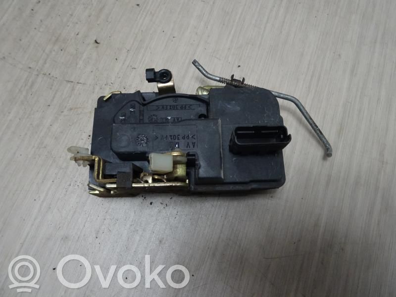 Citroen Berlingo Front door lock 