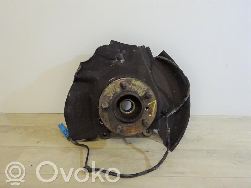 Achsschenkel vorne   RUB500151,RUB500151