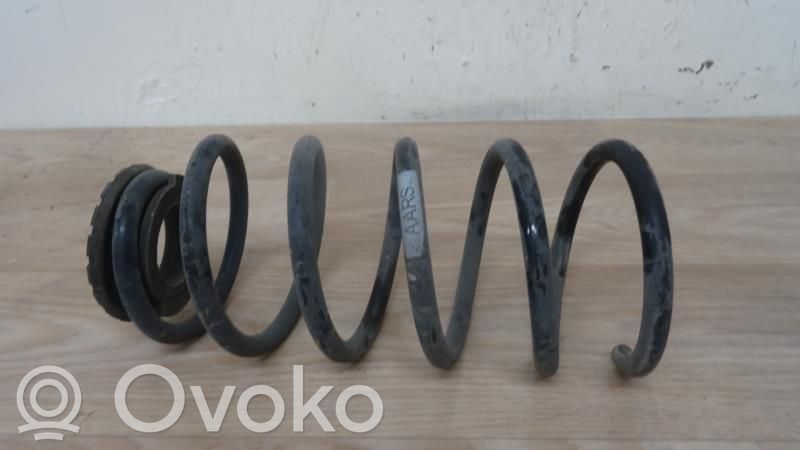 Opel Corsa E Galinė spyruoklė 