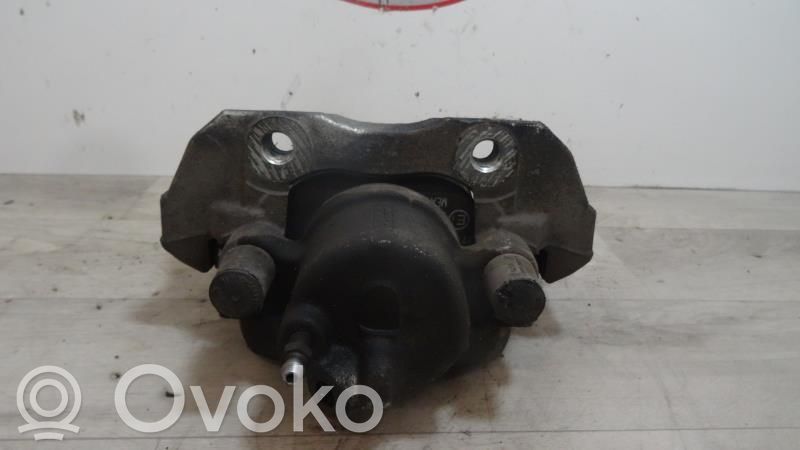 Ford Focus Передний суппорт 