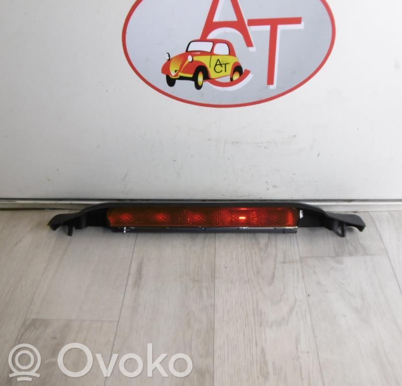 Ford Ka Third/center stoplight 