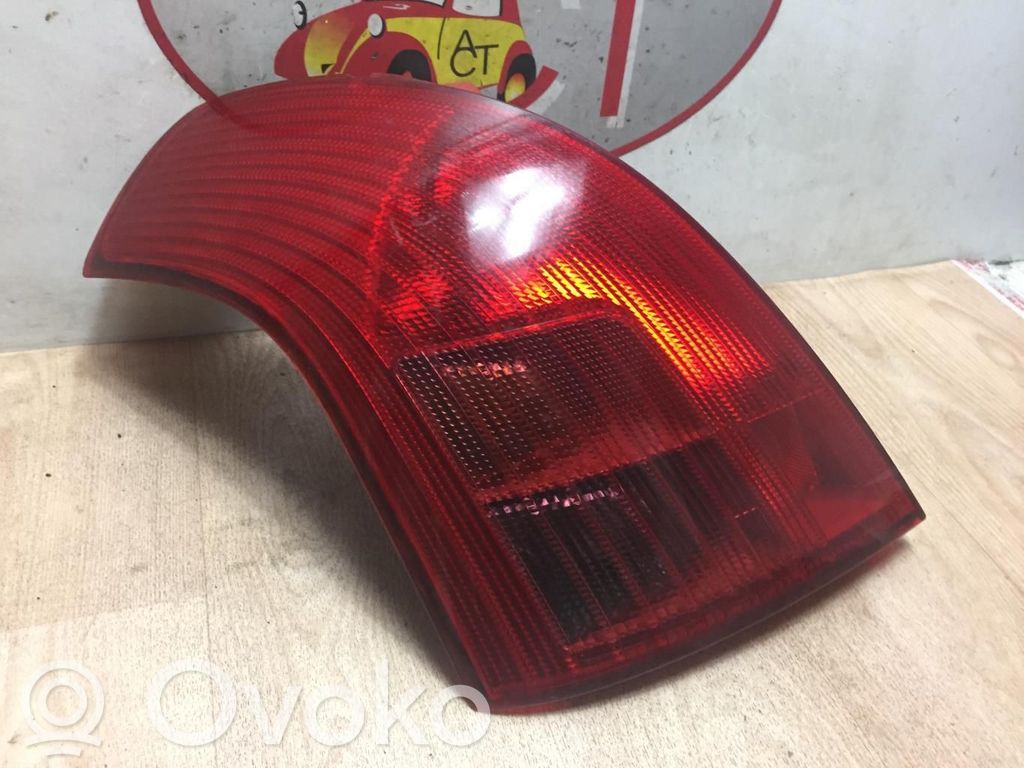 Suzuki Swift I Luci posteriori