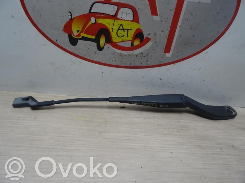 Volvo S40 Braccio della spazzola tergicristallo anteriore