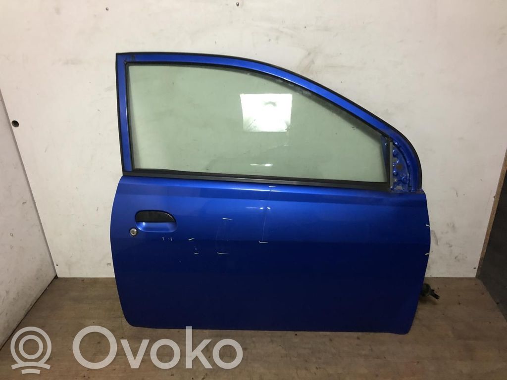 Daihatsu Cuore Puerta delantera 