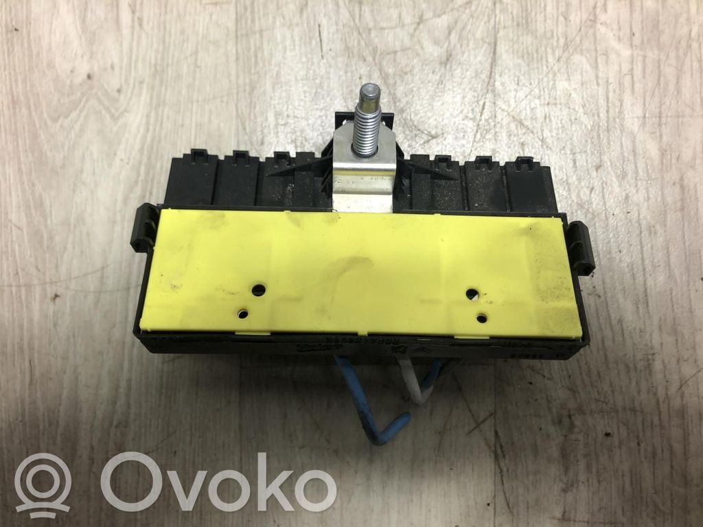 Fuse box set   9807028780,9807028780