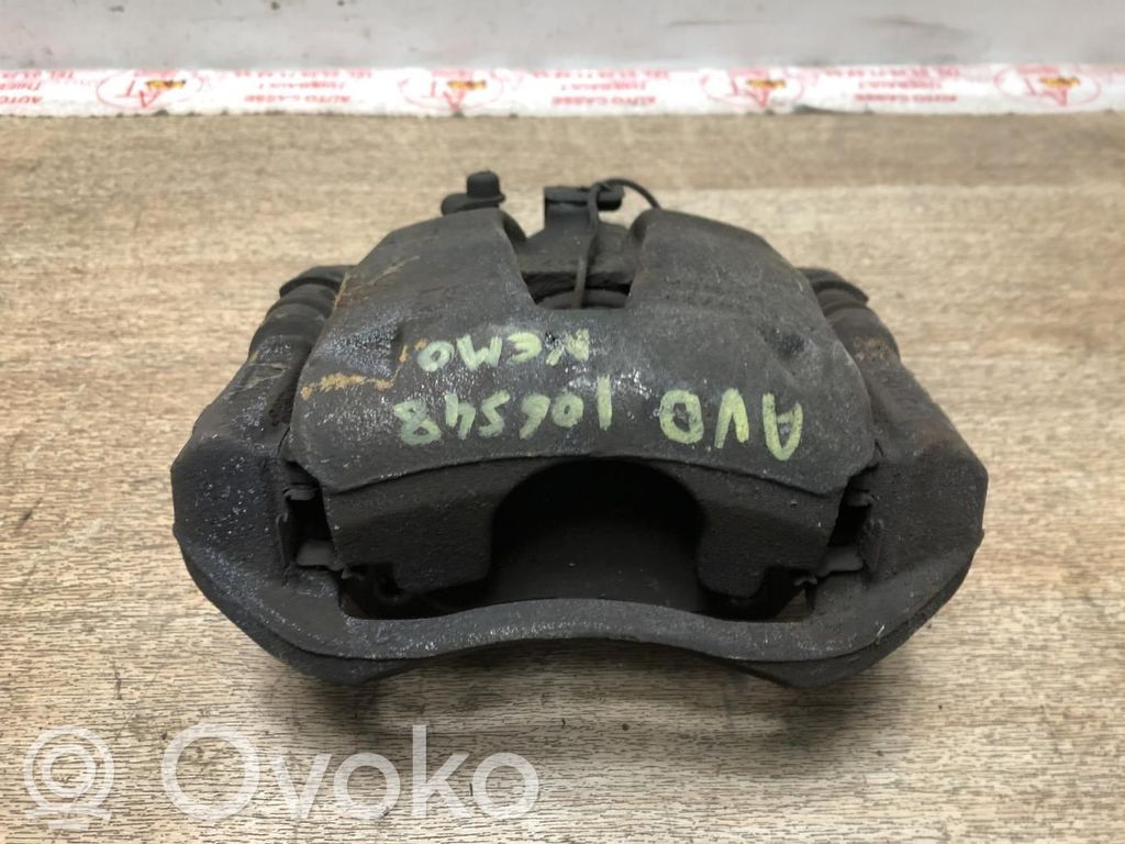 Bremssattel vorne   00004401S4,00004401S4