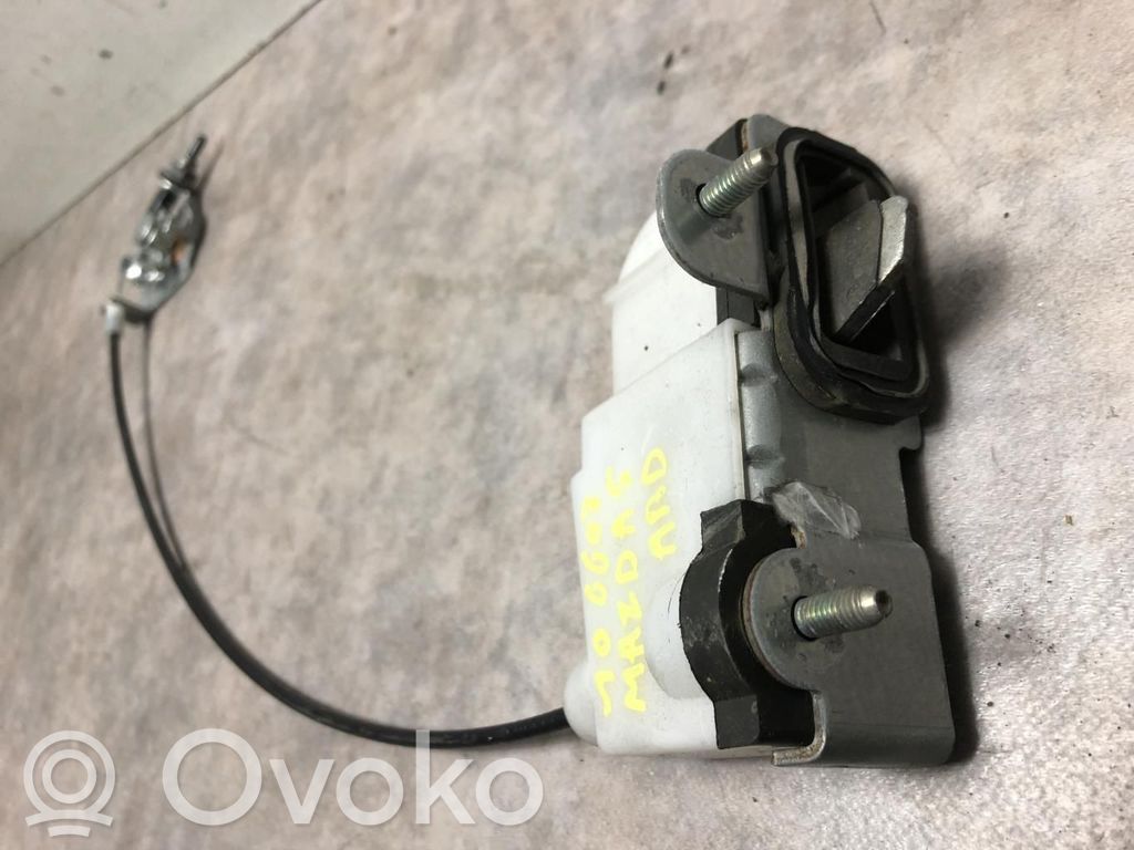 Mazda 5 Zamek drzwi przednich 