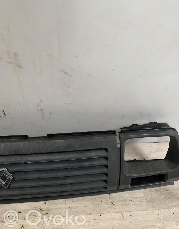 Renault Express Front grill 