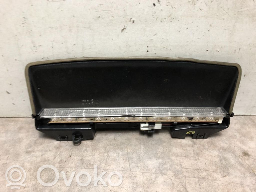 Jaguar X-Type Third/center stoplight 