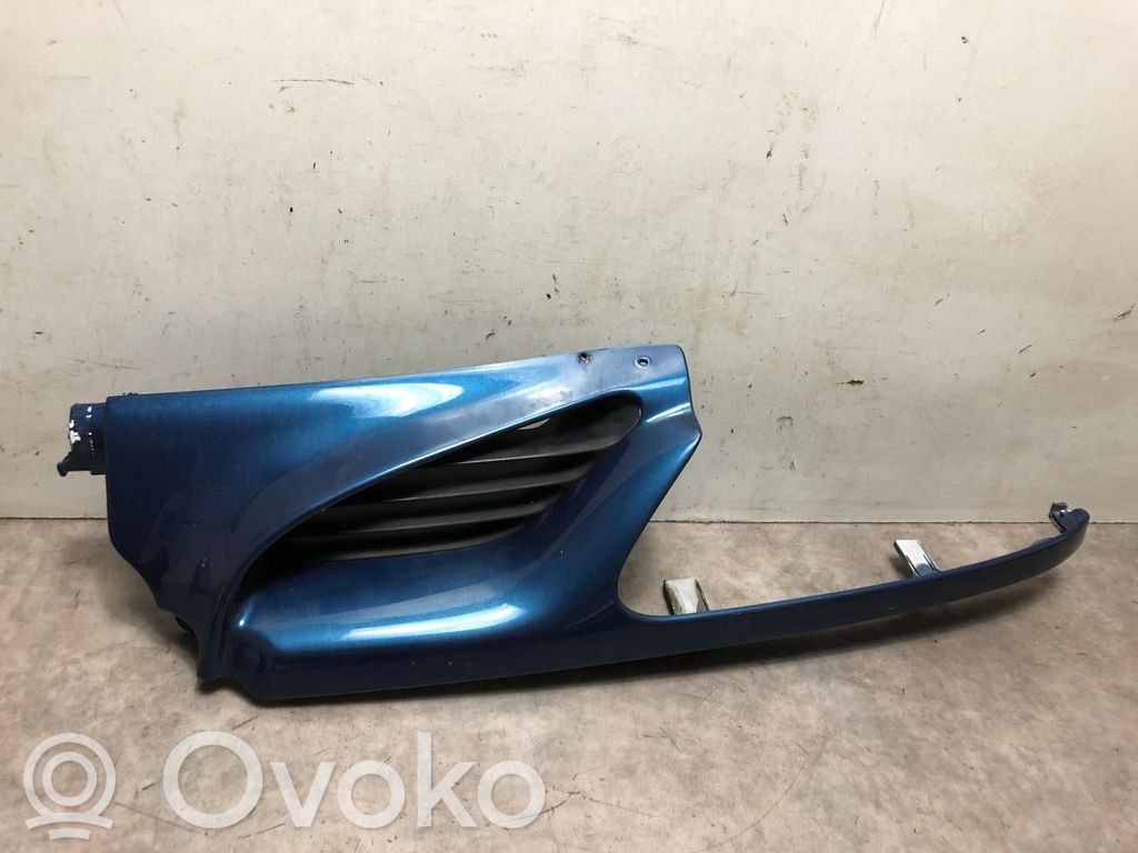 Renault Megane I Front bumper lower grill 