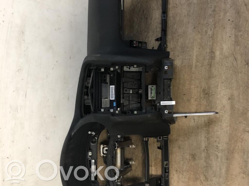 Citroen C4 II Bord 