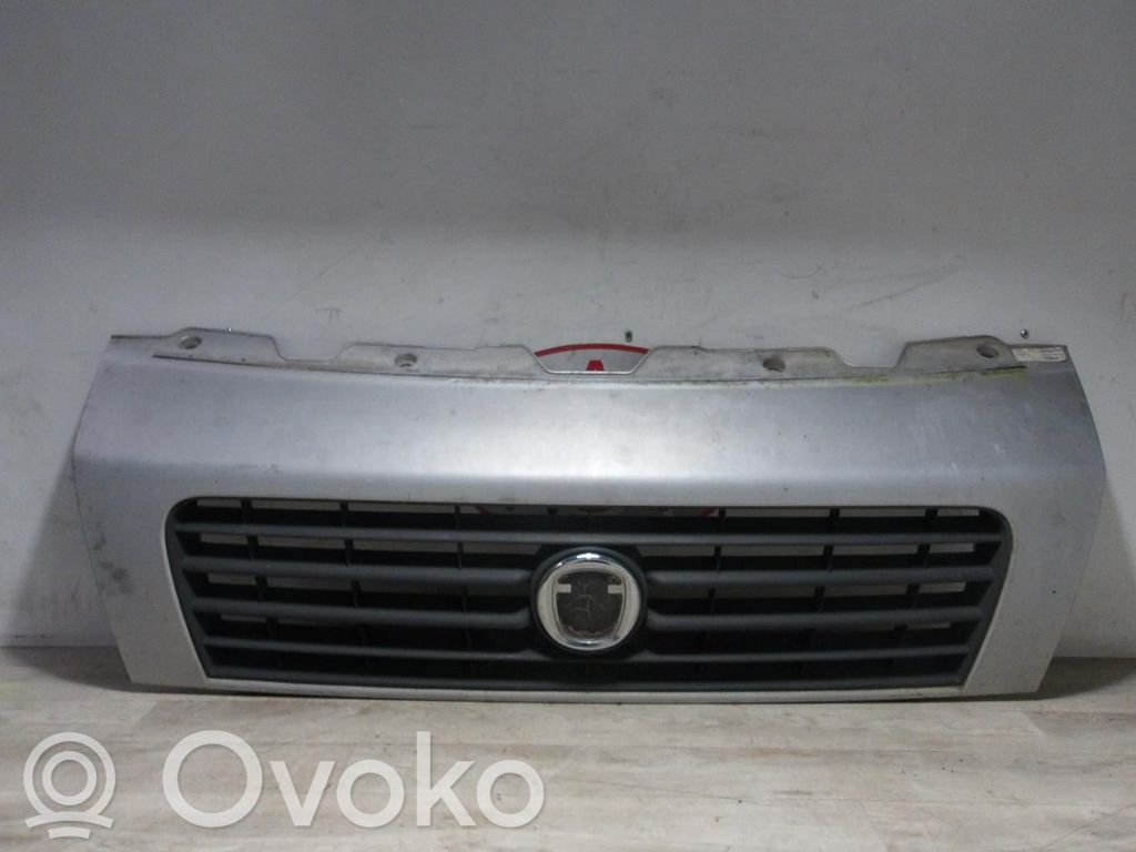 Fiat Ducato Atrapa chłodnicy / Grill 