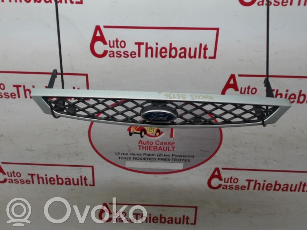 Ford Focus Front grill 