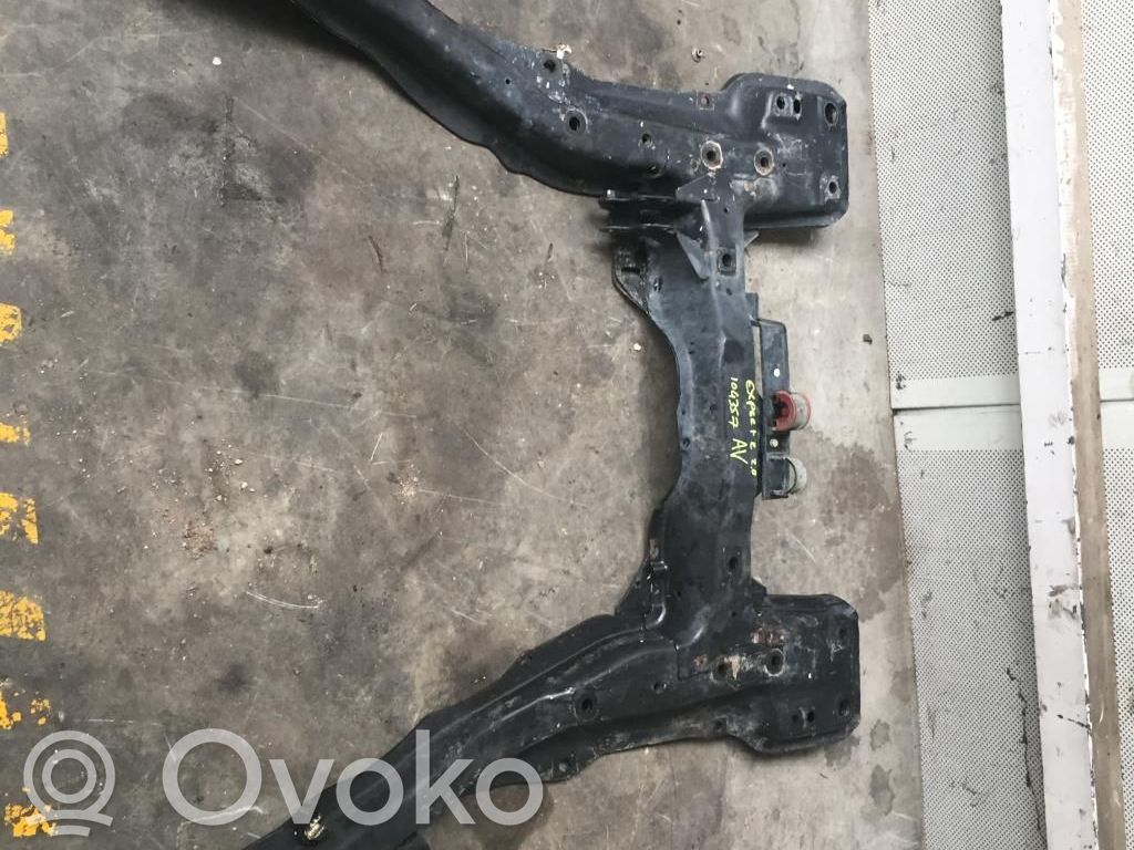 Peugeot Expert Передняя траверса 