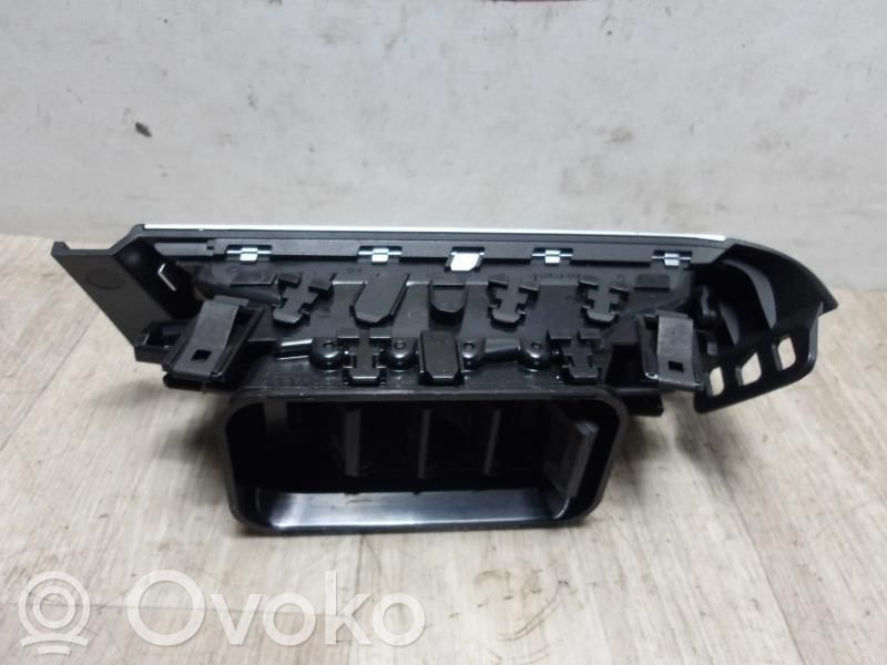 Renault Clio V Rejilla de ventilación central del panel 