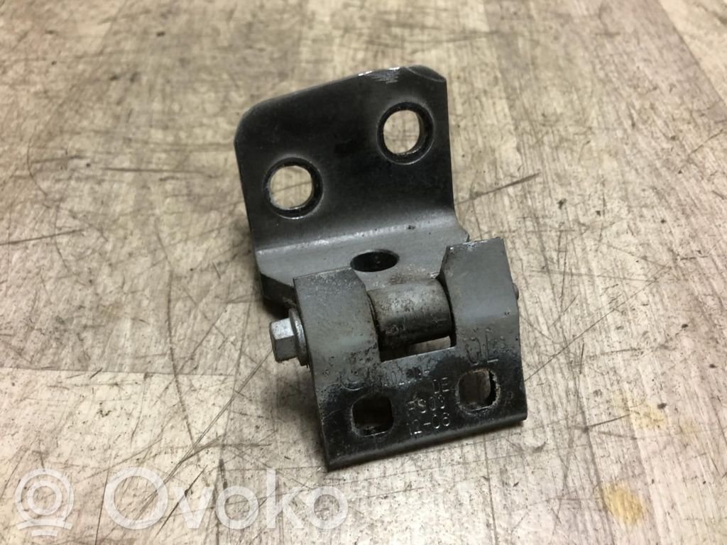 BMW X3 E83 Front door hinge set 