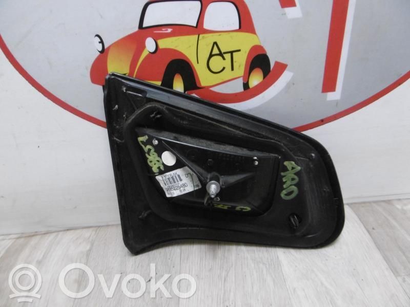 Citroen C3 Aizmugurējais lukturis virsbūvē 