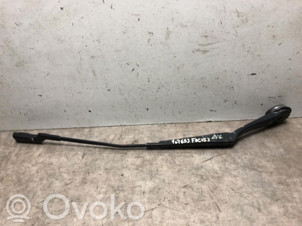 Ford Focus Front wiper blade arm 