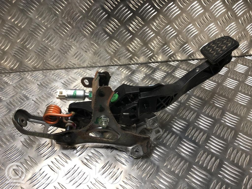 Pedal de embrague   313110D110,313110D110